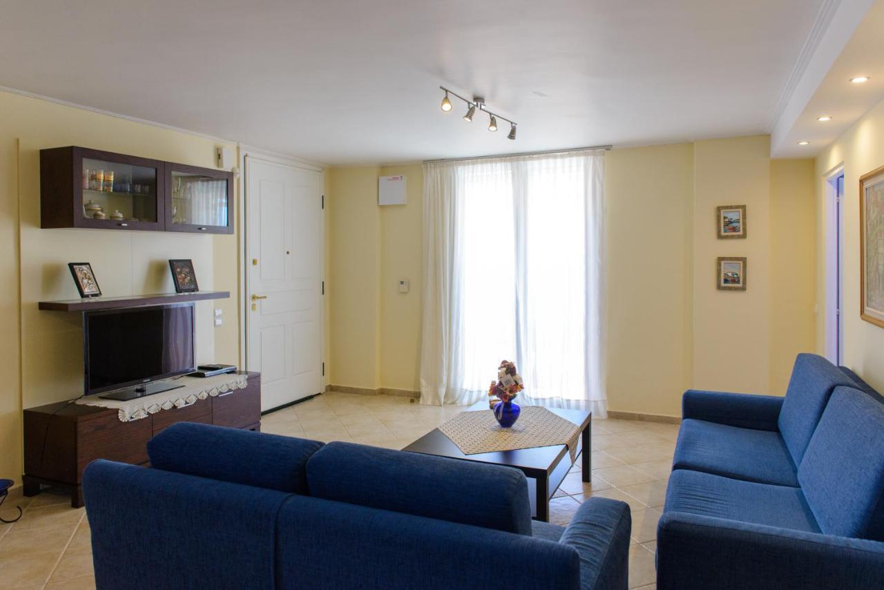 Artemis Riviera Villa Bagian luar foto