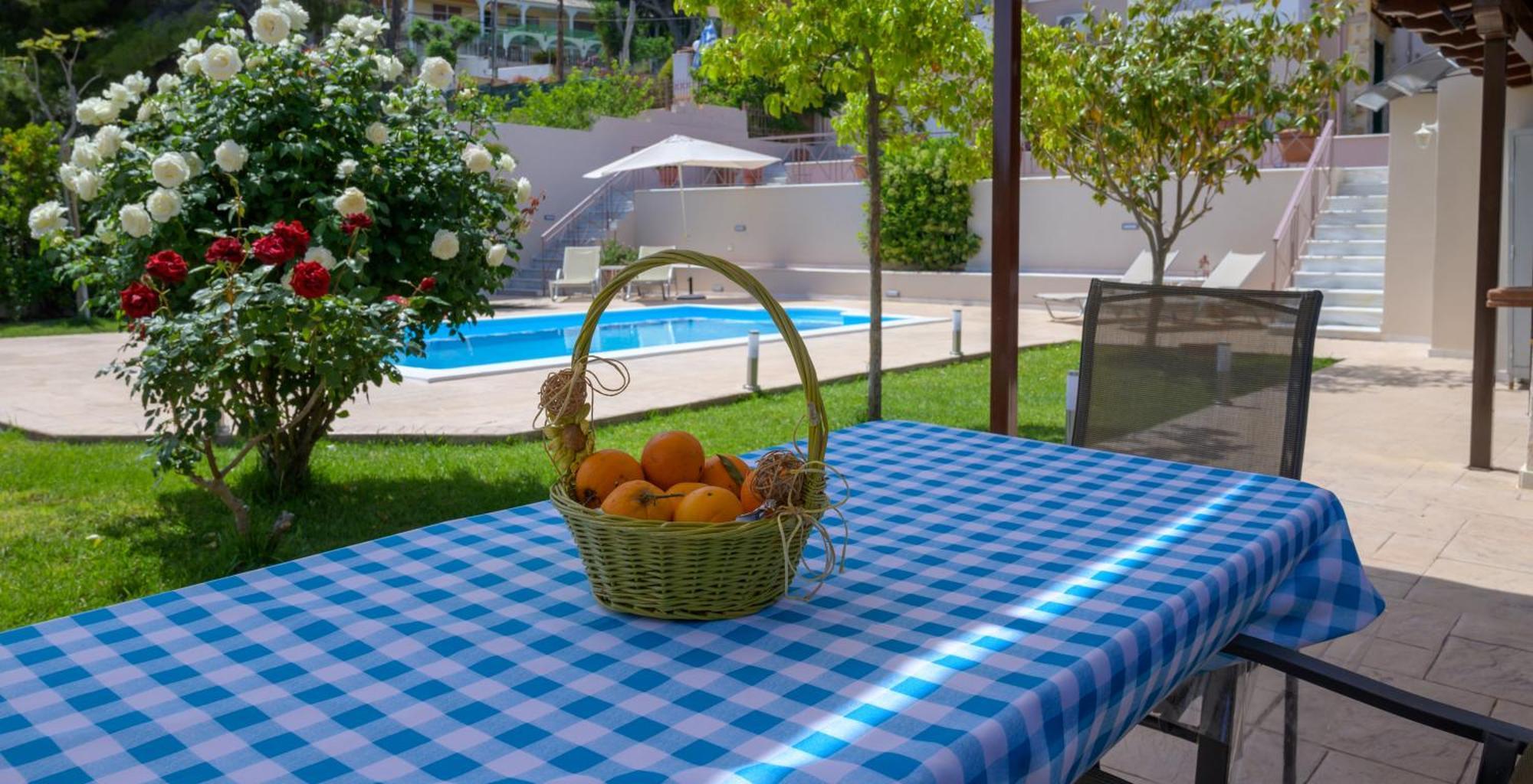 Artemis Riviera Villa Bagian luar foto