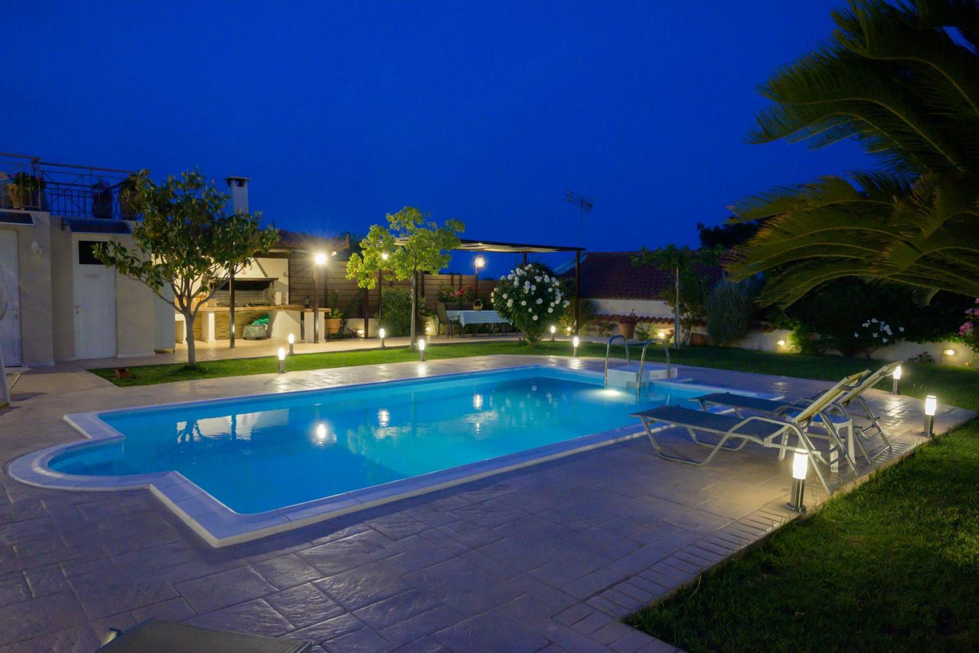 Artemis Riviera Villa Bagian luar foto