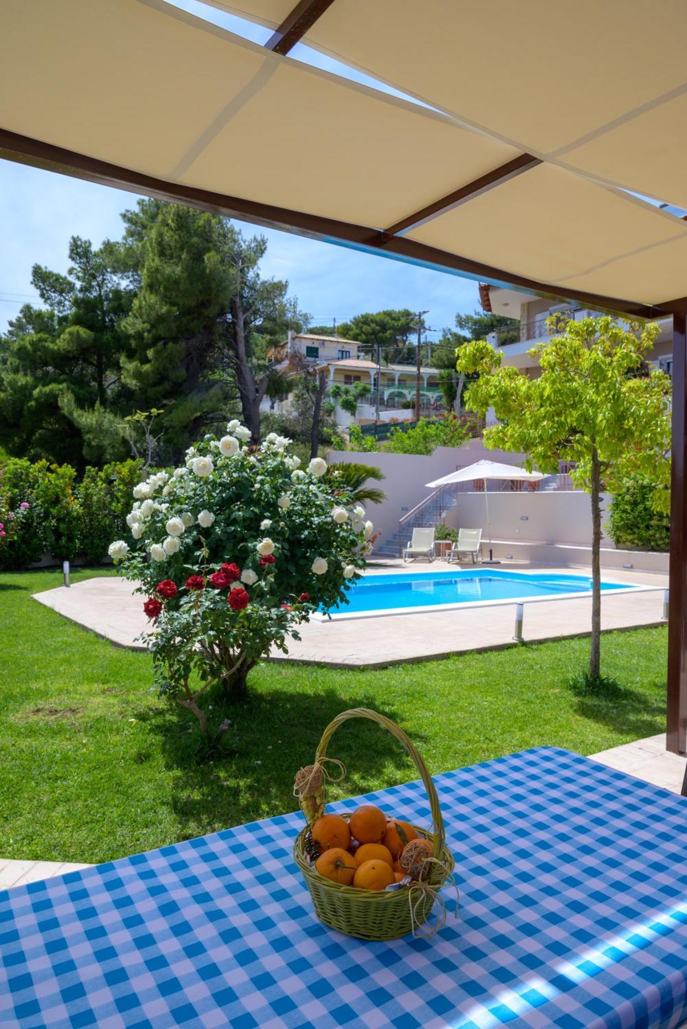 Artemis Riviera Villa Bagian luar foto