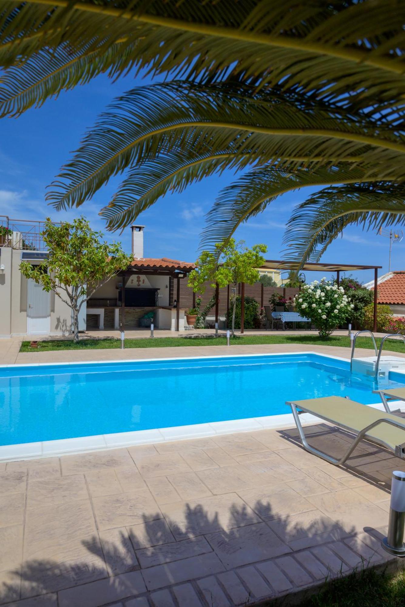 Artemis Riviera Villa Bagian luar foto
