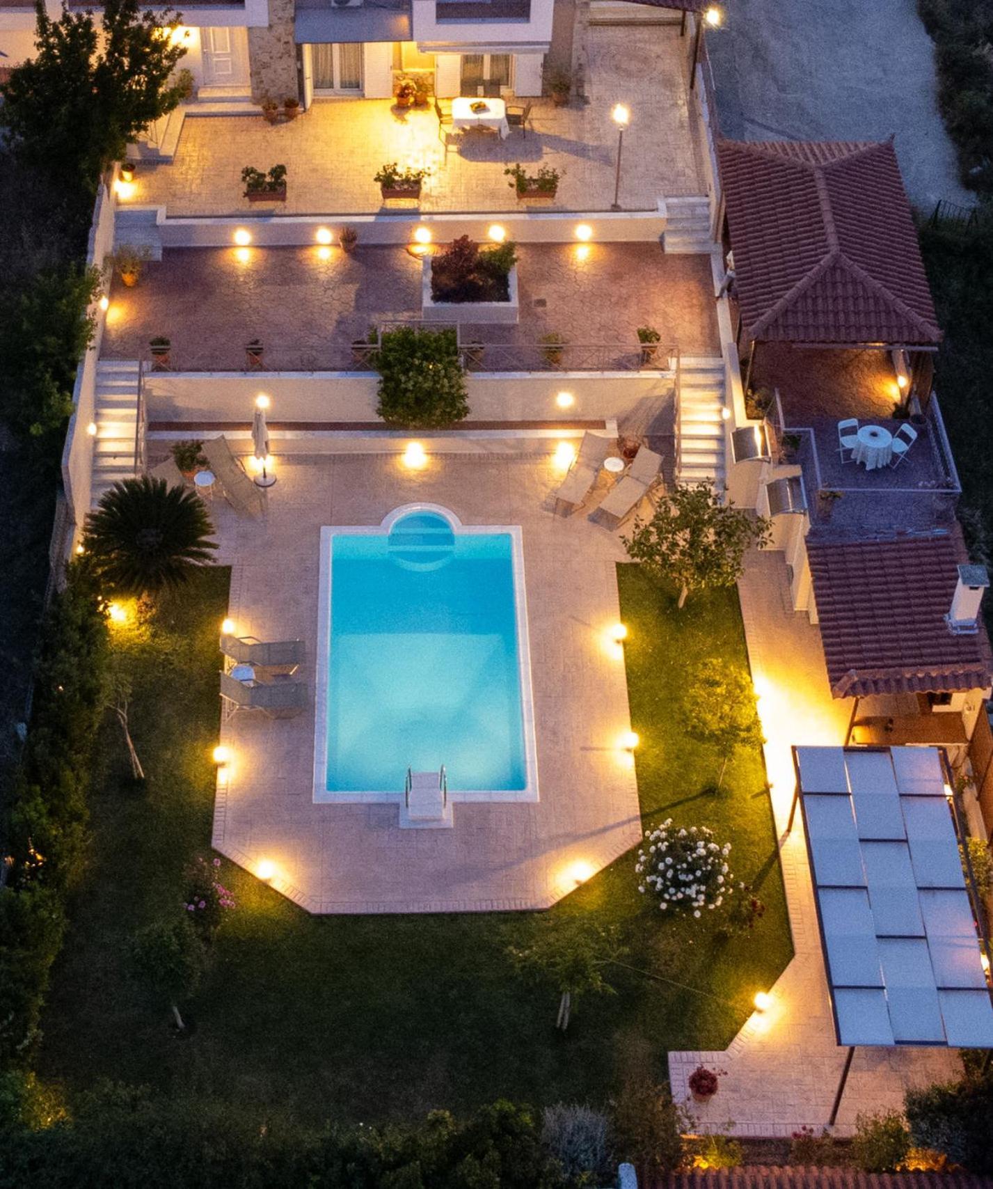 Artemis Riviera Villa Bagian luar foto